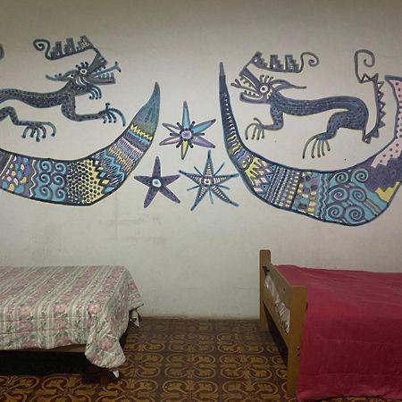Enkanta Guest House Trujillo Exterior photo