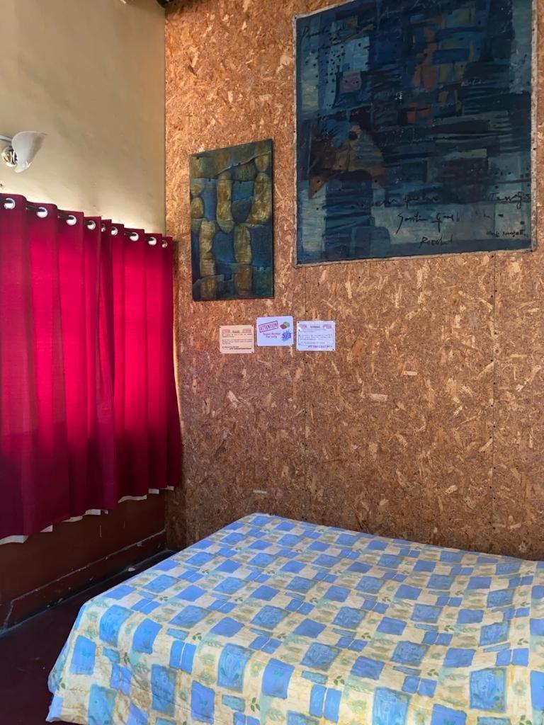 Enkanta Guest House Trujillo Exterior photo