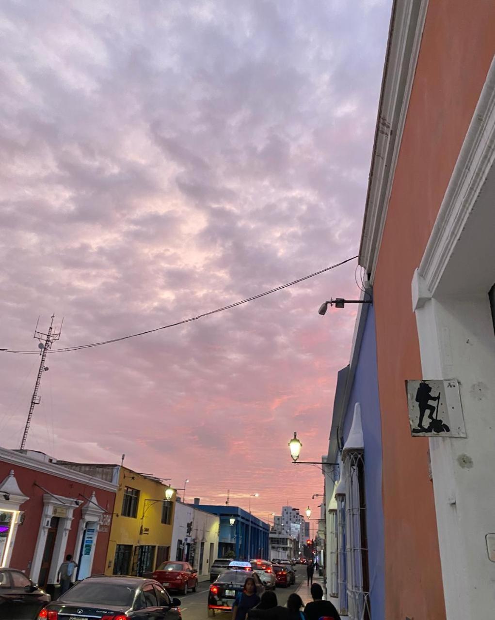Enkanta Guest House Trujillo Exterior photo